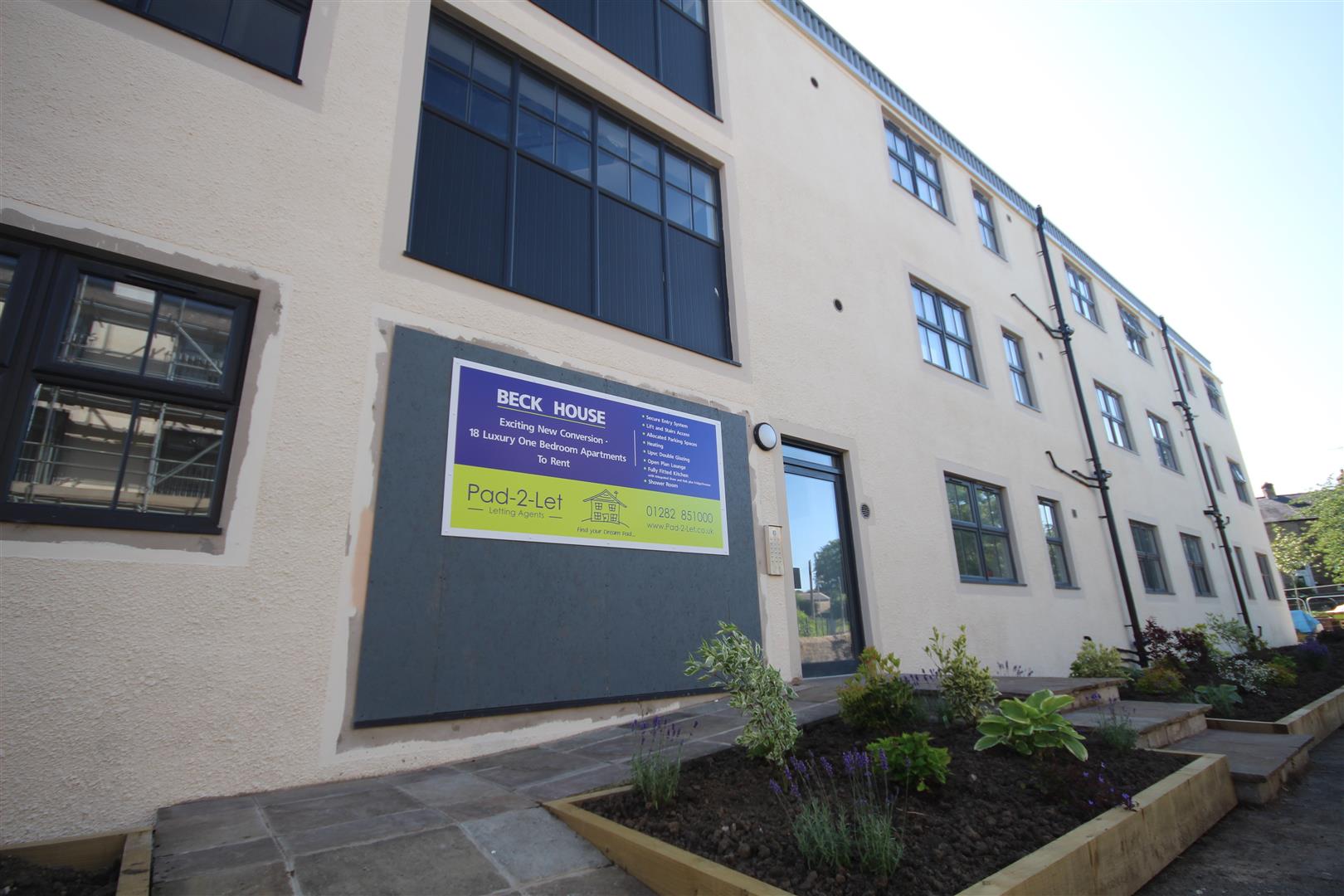 1 bedroom flat To Let in Earby - IMG_7656.jpg
